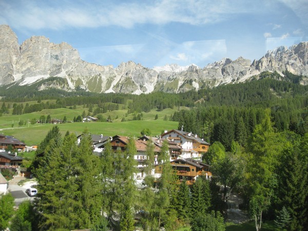 n_img_2850__alpine_village.jpg