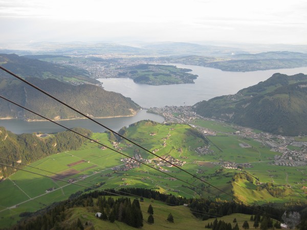 n_img_4097_lake_lucerne_has_four_arms.jpg