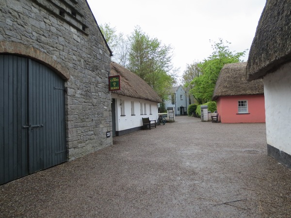 n_img_3440__bunratty_folk_park.jpg