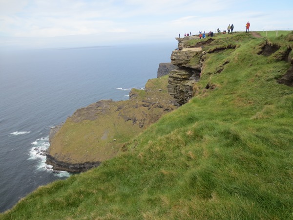 n_img_3500__cliffs_of_moher.jpg