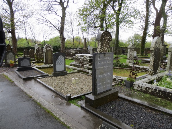 n_img_3751__drumcliffe___grave_of_william_butler_yeats.jpg