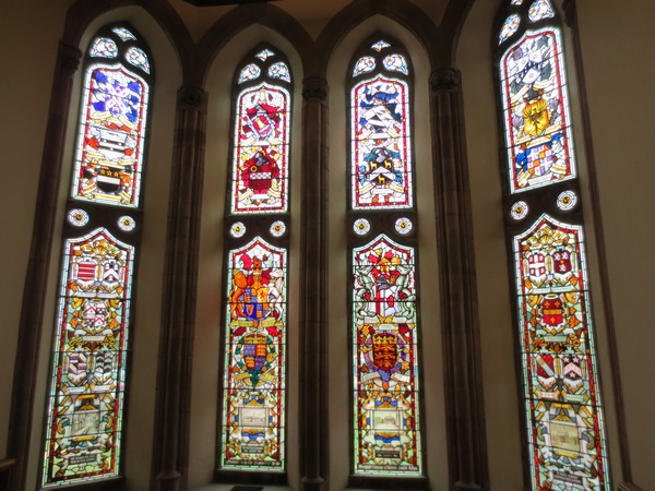 n_img_3877__guildhall_windows.jpg