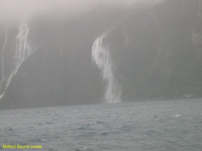 2007_03_30__2256_milford_sound_cruise.jpg