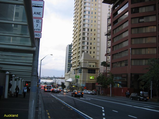 2007_04_11__2536__auckland_street.jpg